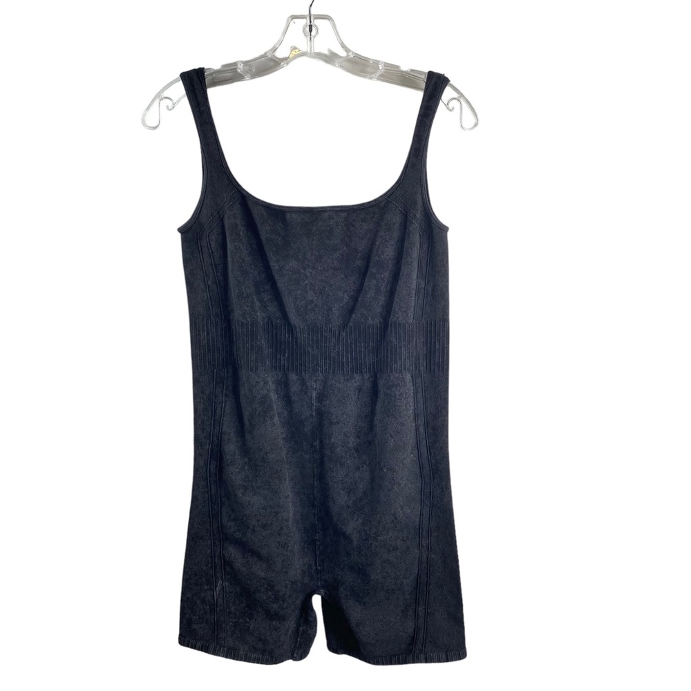 DAILY PRACTICE SIZE LARGE CHARCOAL SLEEVELESS ROMPER ONESIE JUMPSUIT $108 RETAIL